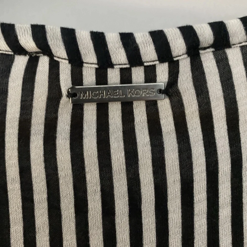 Michael Kors Black and White Long Sleeve Tee Size S